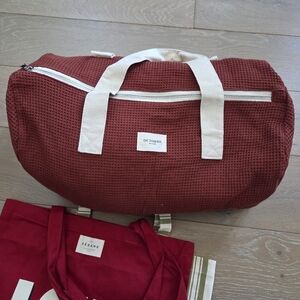 Sezane Octobre Editions Red and White Waffle Duffel Bag